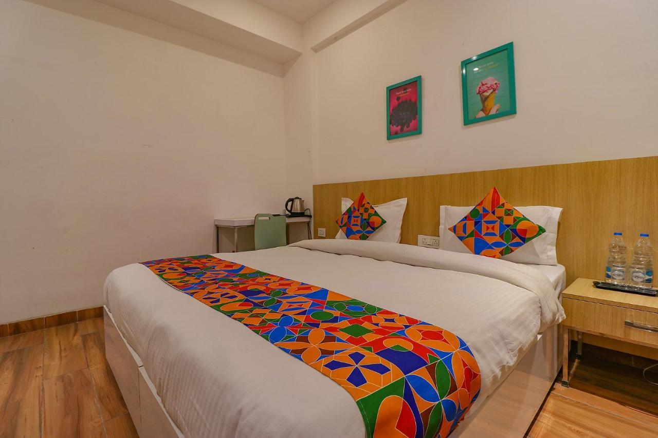 Fabexpress Vacanza Noida Extérieur photo
